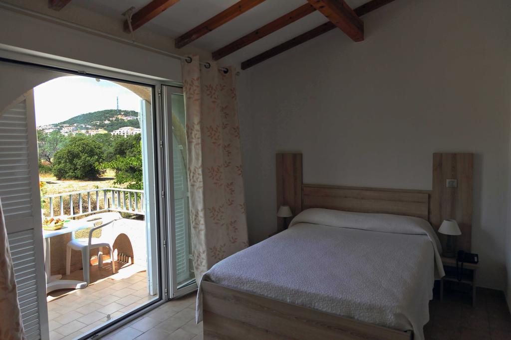 Motel Le Vieux Moulin L'Ile-Rousse (Corsica) Exterior foto
