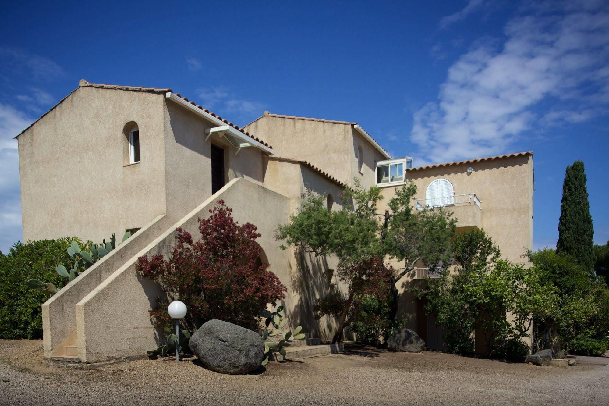 Motel Le Vieux Moulin L'Ile-Rousse (Corsica) Exterior foto